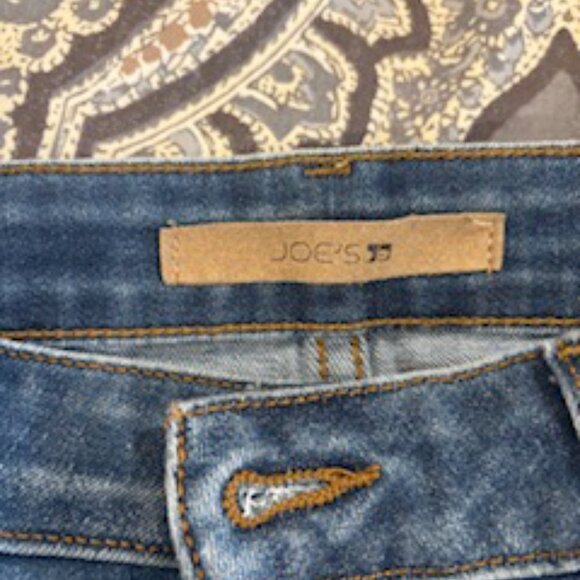 Joe's Jeans Distressed Skinny Ankle Jeans Size 30 - Picture 2 of 5